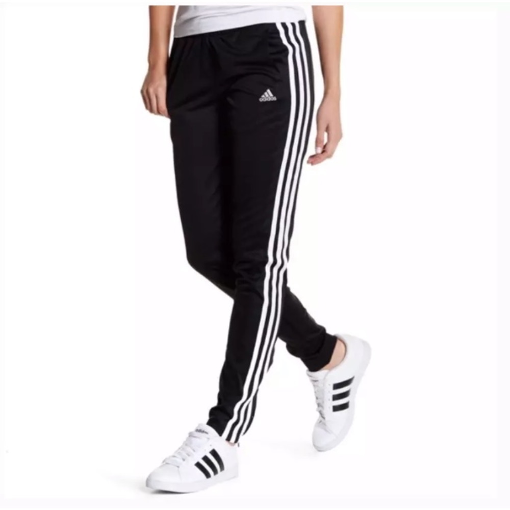 ❌ Sold ❌ Adidas Track Pants Black/White Size Small